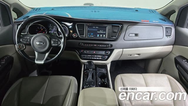 Kia All New Carnival Noblesse, 2016 7