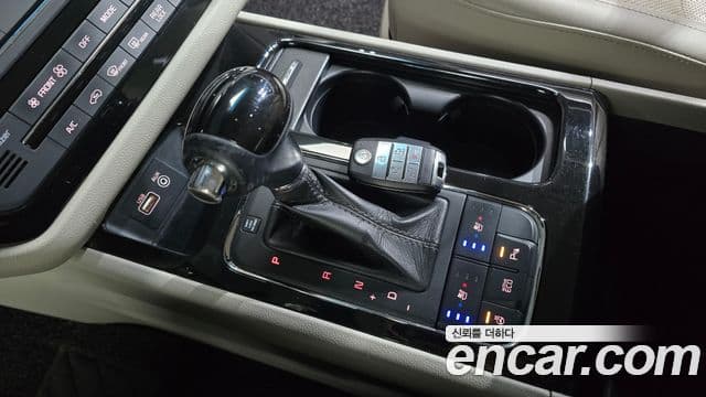 Kia All New Carnival Noblesse, 2016 9