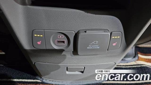 Kia The / новый New Carnival Special, 2019 18