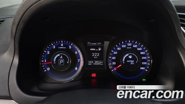 Hyundai i40 살룬 Smart, 2012 8