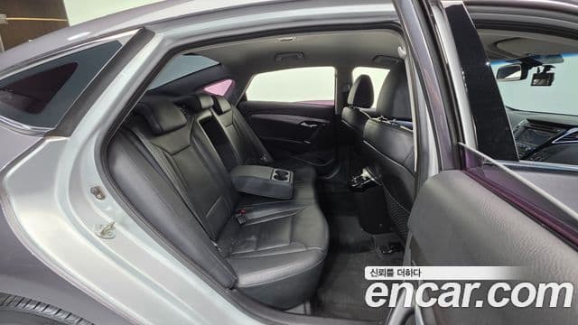 Hyundai i40 살룬 Smart, 2012 19