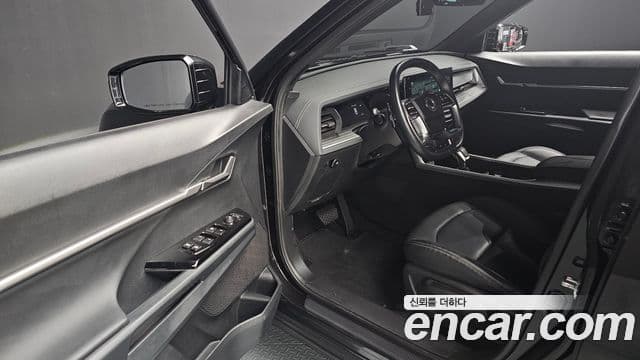 KG모빌리티(SsangYong) Torres T5, 2024 11