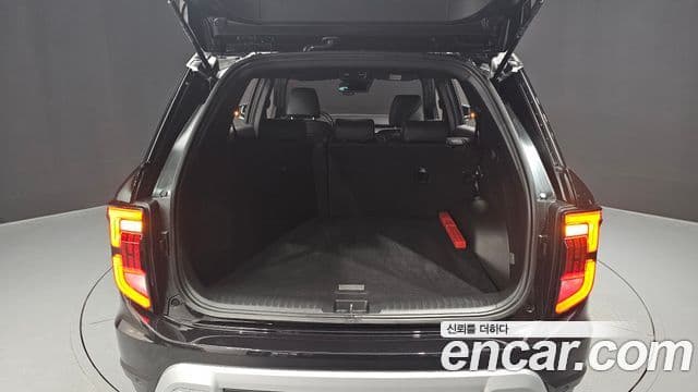 KG모빌리티(SsangYong) Torres T5, 2024 20