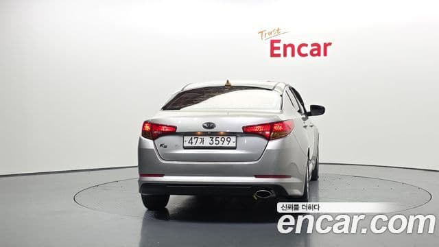 Kia K5 LPI Deluxe, 2011 4