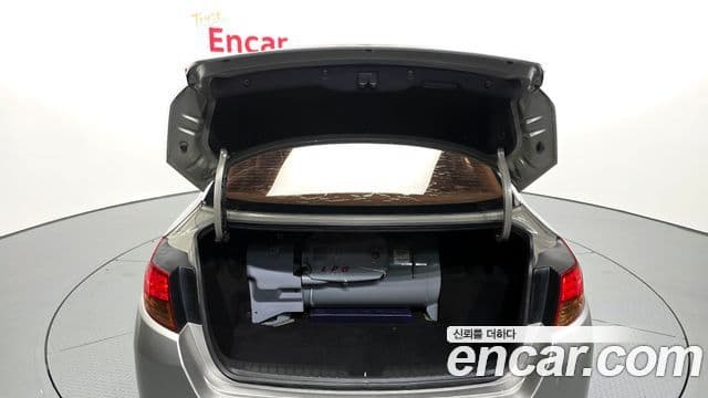 Kia K5 LPI Deluxe, 2011 20