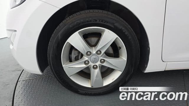 Hyundai Avante MD M16 GDI Avenue, 2014 все фото