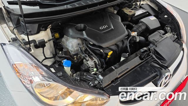 Hyundai Avante MD M16 GDI Avenue, 2014 6