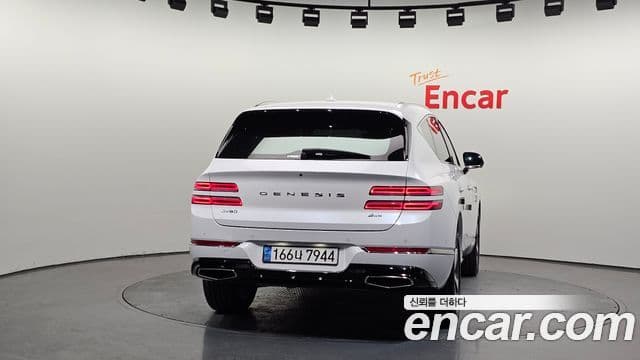 Genesis GV80, 2023 4