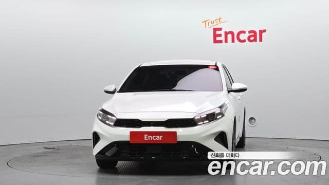 Kia The / новый New K3 2세대 Trendy, 2022 3