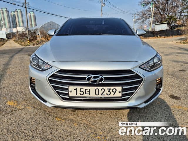 Hyundai Avante AD 1.6 GDI Smart, 2016 1