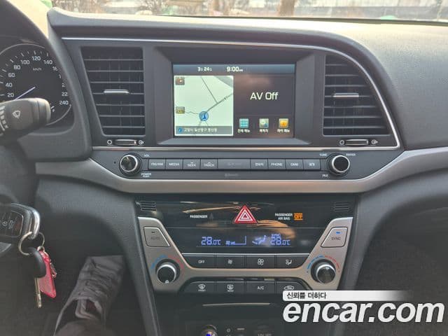 Hyundai Avante AD 1.6 GDI Smart, 2016 9