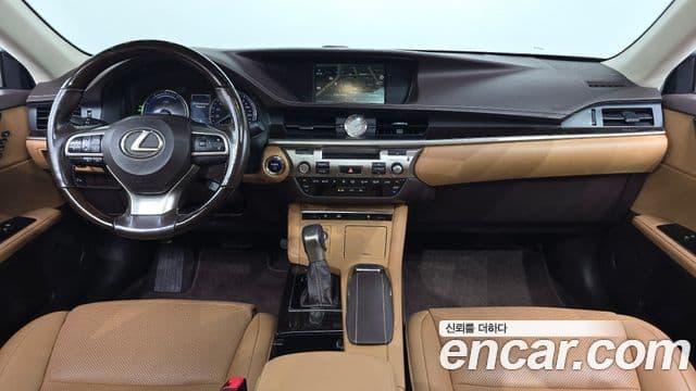 Lexus New ES300h XV60, 2018 7