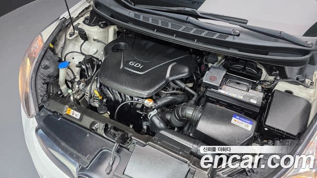 Hyundai Avante MD M16 GDI Blue Saver, 2012 6