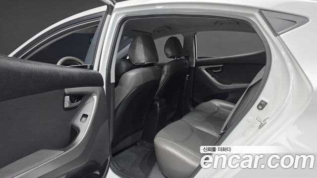 Hyundai Avante MD M16 GDI Blue Saver, 2012 18