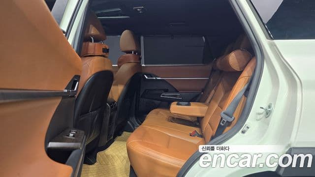 KG모빌리티(SsangYong) Torres T7, 2023 12