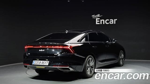 Kia K8 гибрид Signature, 2023 2