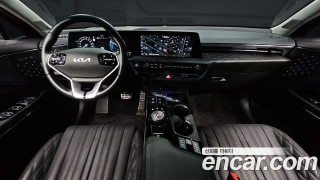 Kia K8 гибрид Signature, 2023 7