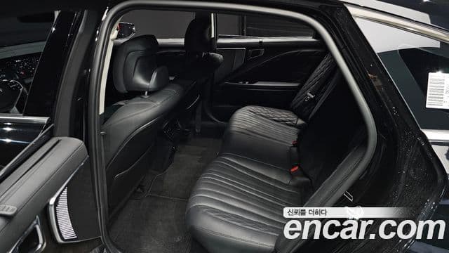 Kia K8 гибрид Signature, 2023 12