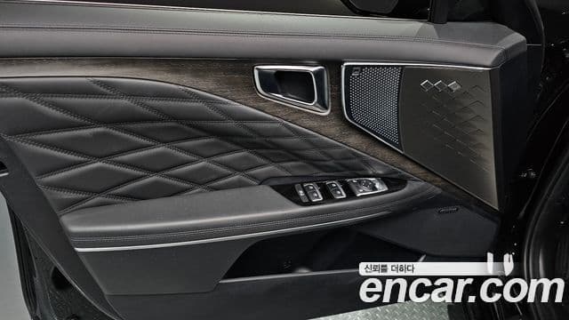 Kia K8 гибрид Signature, 2023 18