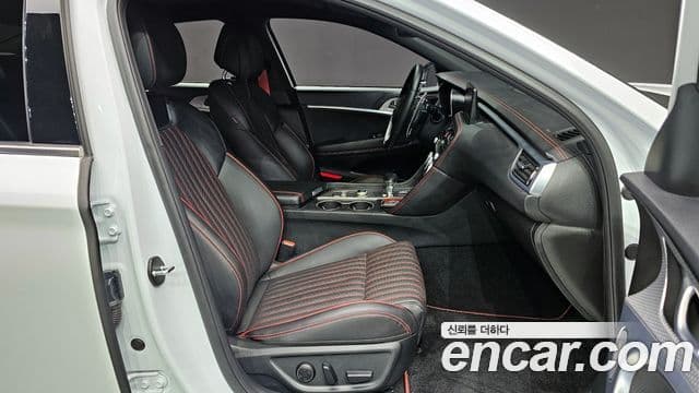 Genesis The / новый New G70, 2023 10