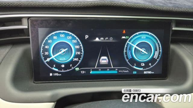 Hyundai Tucson гибрид (NX4) Inspiration 2WD, 2021 9