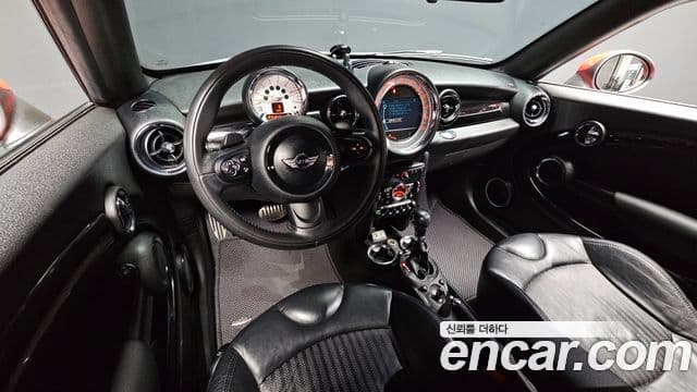 Mini Cooper SD купе, 2013 7