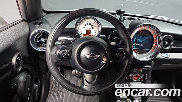 Mini Cooper SD купе, 2013 12