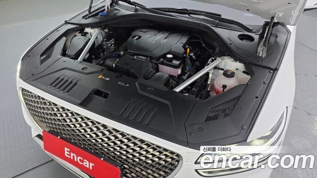 Genesis GV70, 2024 6