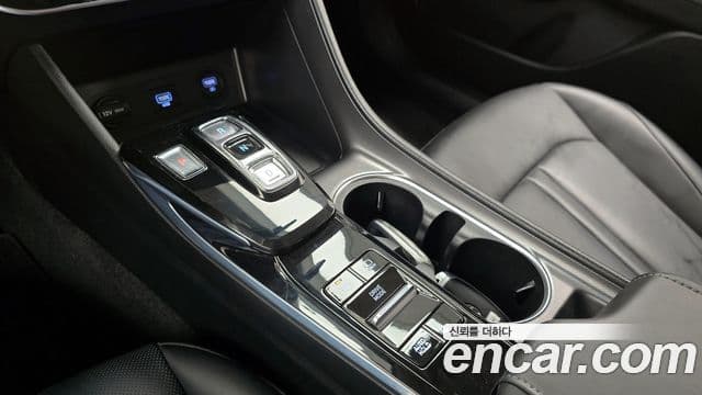 Hyundai Sonata (DN8) Premium Family, 2021 9