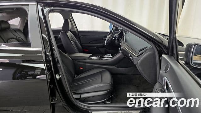 Hyundai Sonata (DN8) Premium Family, 2021 11