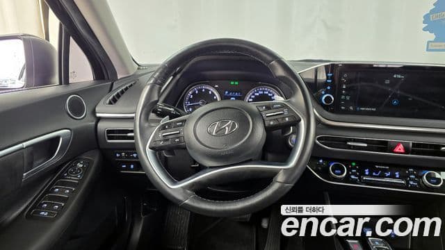 Hyundai Sonata (DN8) Premium Family, 2021 13