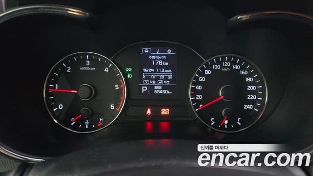 Kia K3 Luxury, 2014 8