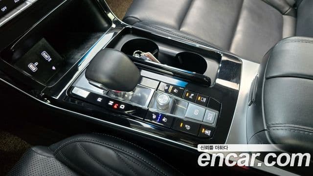 Kia K7 Premier 2.5 GDI X Edition, 2020 9