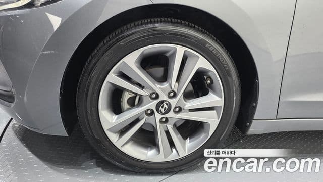 Hyundai Avante AD Special, 2017 все фото