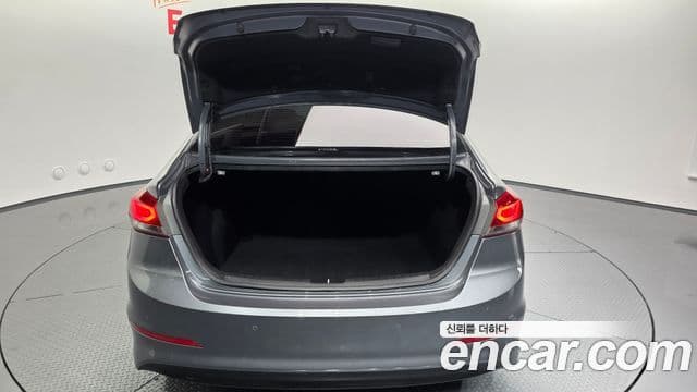 Hyundai Avante AD Special, 2017 20