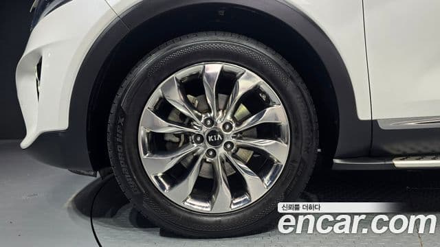 Kia The / новый New Sorento Noblesse Special, 2018 все фото