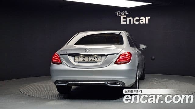 Mercedes-Benz C-класс W205 Avantgarde, 2015 4