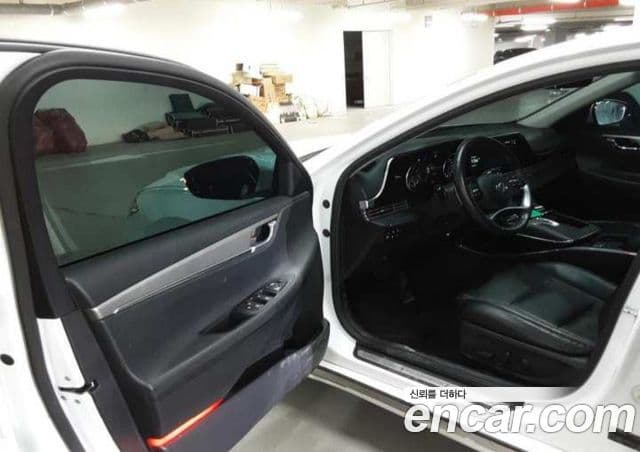 Hyundai The / новый New Grandeur IG Modern, 2023 4