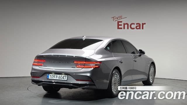 Genesis G80 (RG3) бензин 2.5 турбо AWD, 2026 2