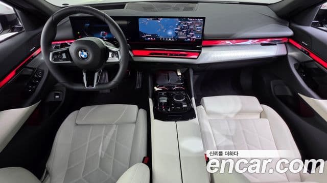 BMW 5시리즈 (G60) 520i M Sport, 2025 7