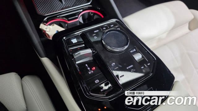 BMW 5시리즈 (G60) 520i M Sport, 2025 9