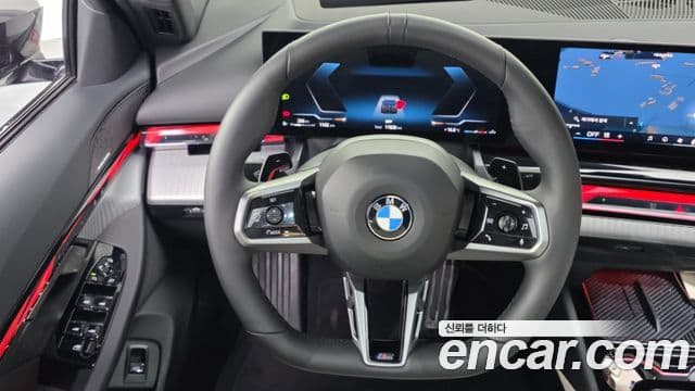 BMW 5시리즈 (G60) 520i M Sport, 2025 13
