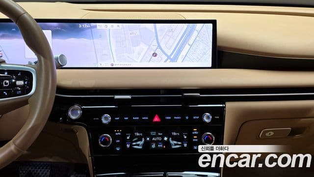 Genesis G80 (RG3) бензин 2.5 турбо AWD, 2025 14