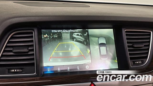 Genesis G80 Premium Luxury, 2017 17