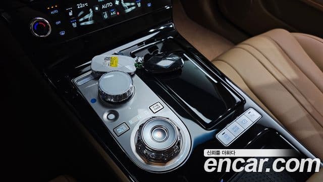 Genesis G80 (RG3) бензин 2.5 турбо 2WD, 2025 9