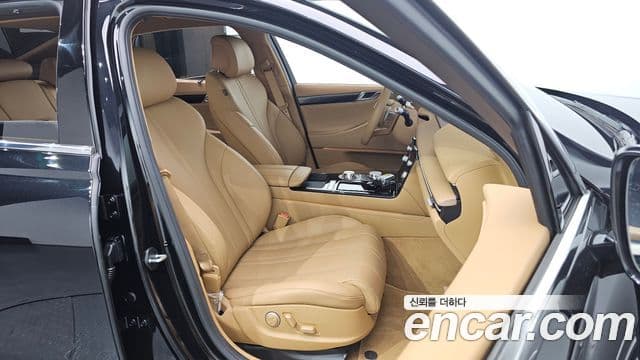 Genesis G80 (RG3) бензин 2.5 турбо 2WD, 2025 10