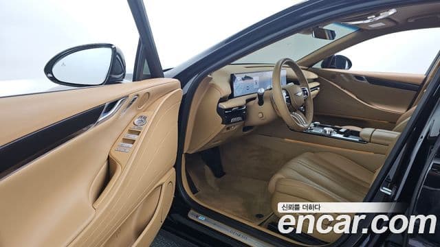 Genesis G80 (RG3) бензин 2.5 турбо 2WD, 2025 11