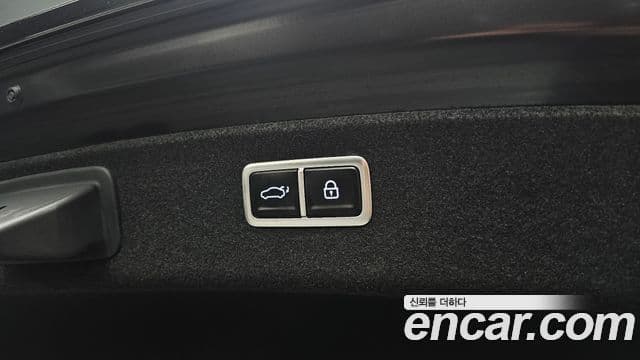 Genesis G80 (RG3) бензин 2.5 турбо 2WD, 2025 18