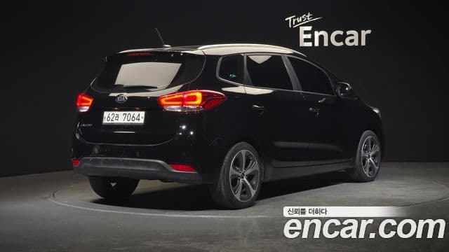 Kia All New Carens Prestige, 2015 2