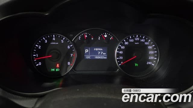 Kia All New Carens Prestige, 2015 8